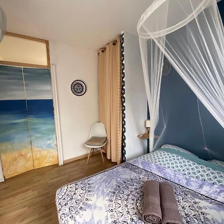 Bungalows Les Vagues Abondes Villa Sainte-Anne  Ngoại thất bức ảnh