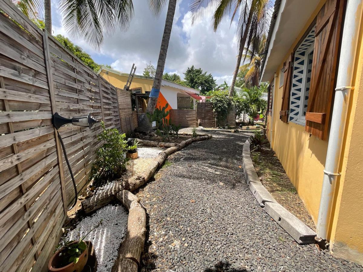 Bungalows Les Vagues Abondes Villa Sainte-Anne  Ngoại thất bức ảnh