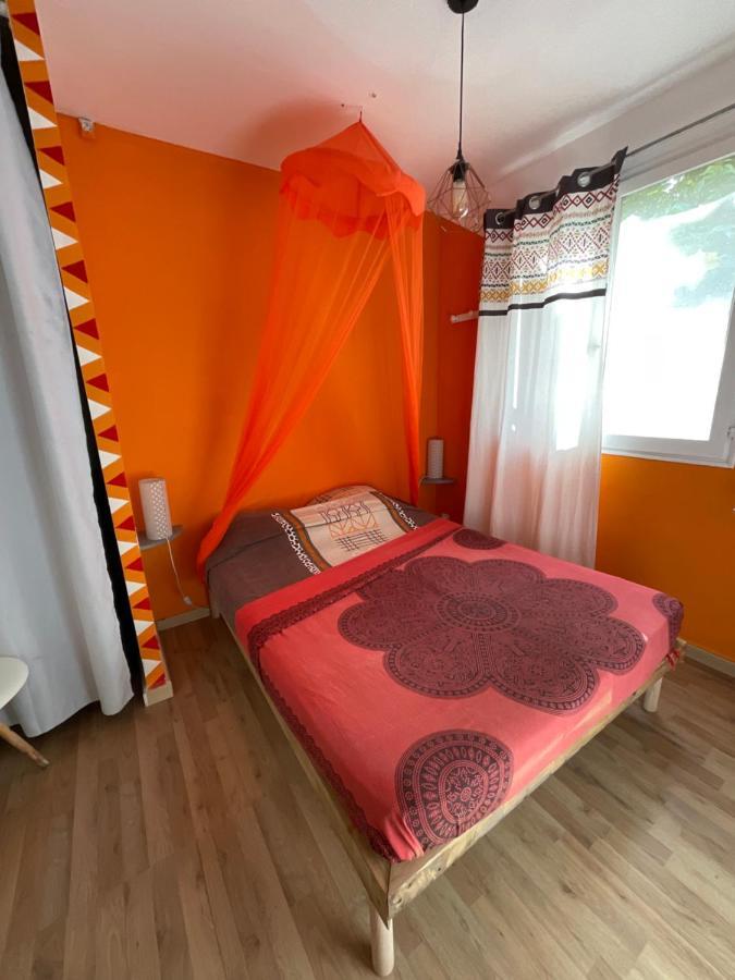 Bungalows Les Vagues Abondes Villa Sainte-Anne  Ngoại thất bức ảnh