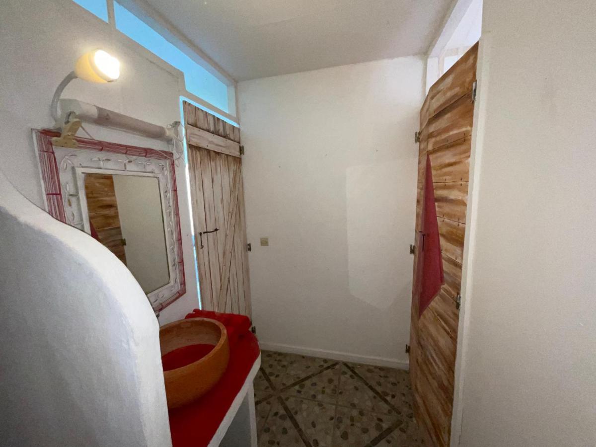Bungalows Les Vagues Abondes Villa Sainte-Anne  Ngoại thất bức ảnh