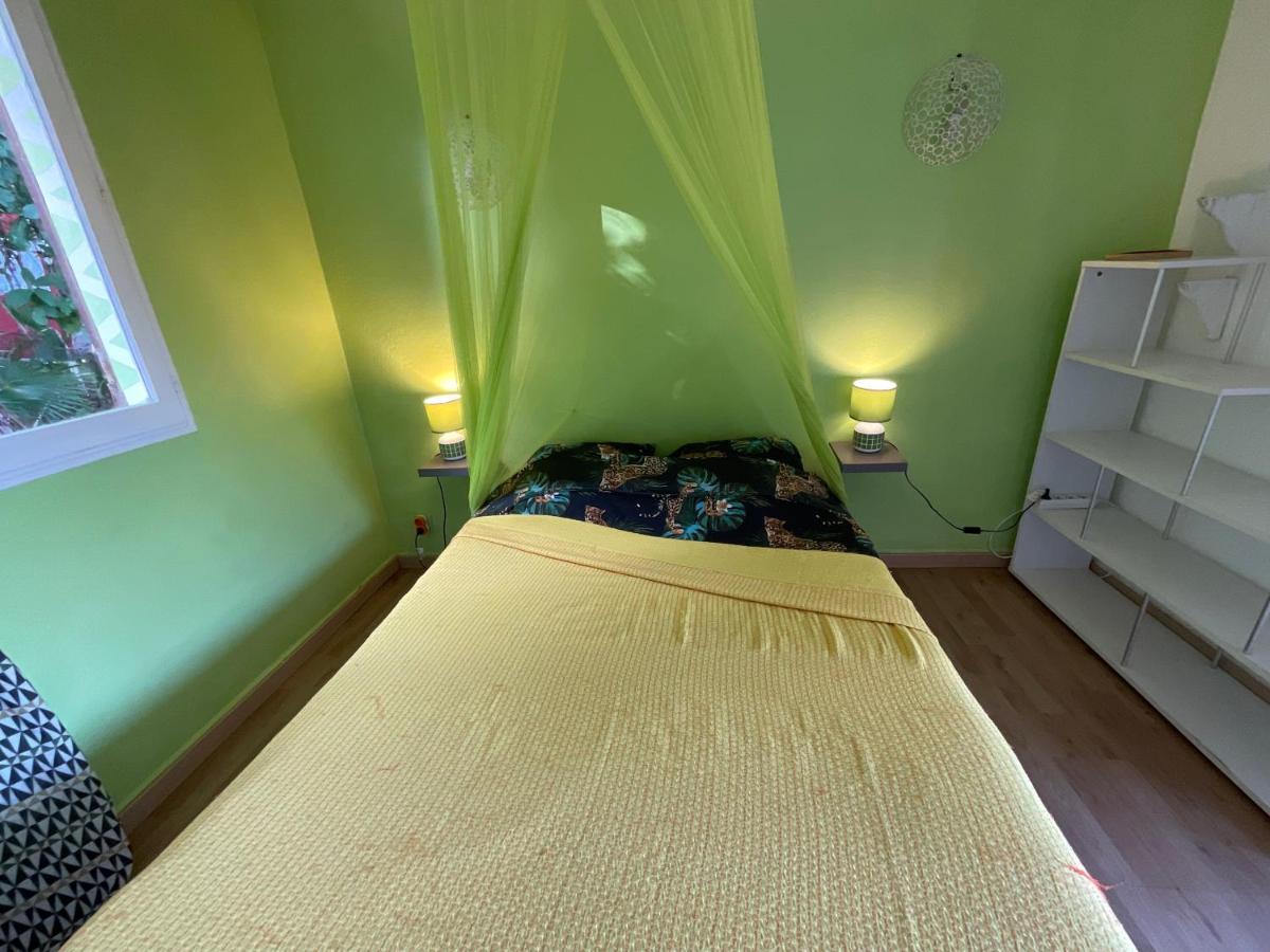 Bungalows Les Vagues Abondes Villa Sainte-Anne  Ngoại thất bức ảnh